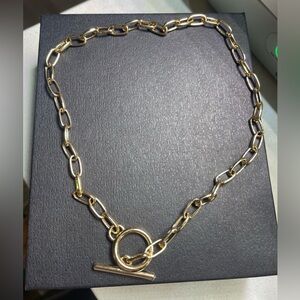 Toggle Tbar Chain Necklace